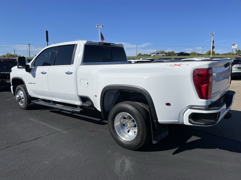 Used 2024 Chevrolet Silverado 3500 LTZ w/ LTZ Plus Package image 5