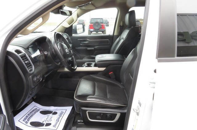 Used 2021 RAM 1500 Laramie AWD/4WD image 11