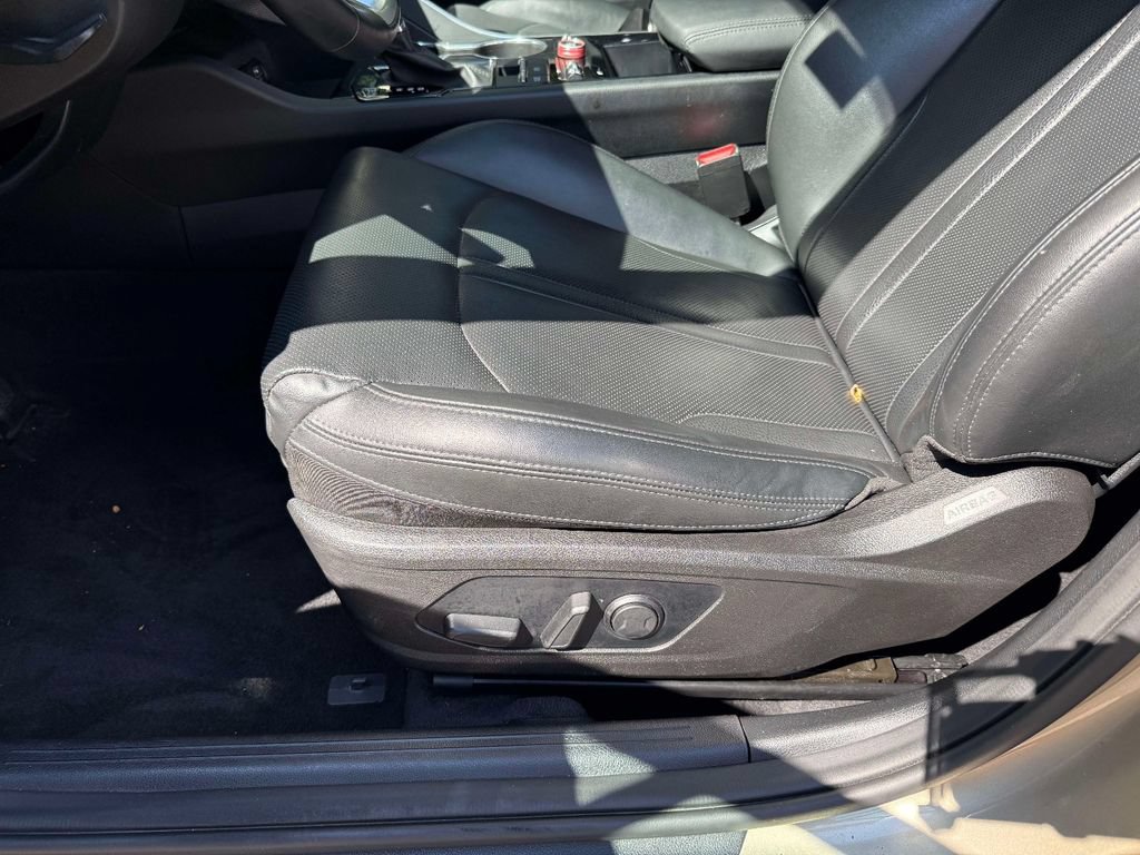 Used 2021 Kia K5 EX w/ EX Premium Package FWD image 3