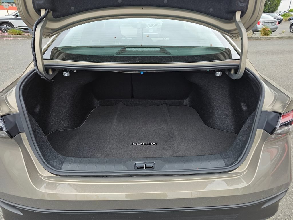 New 2026 Nissan Sentra SV w/ Floor Mat Package FWD image 11