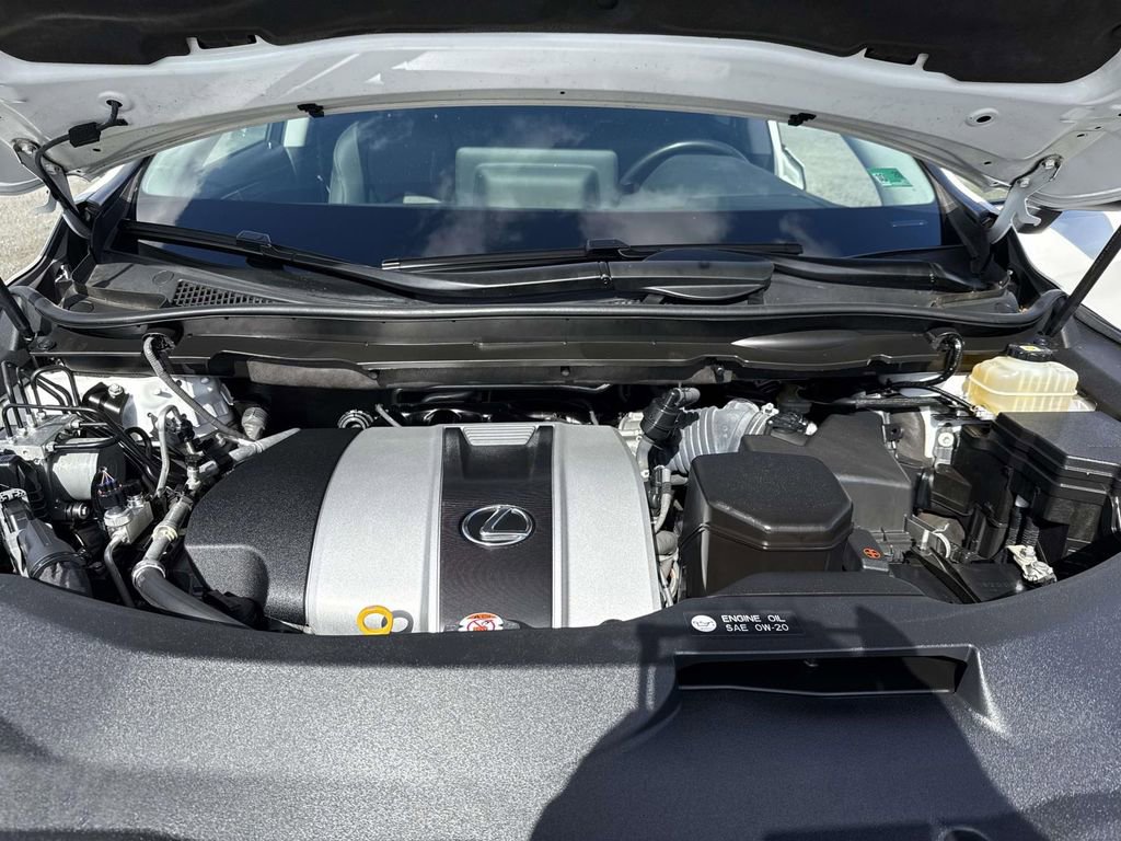 Used 2022 Lexus RX 350L Premium image 28
