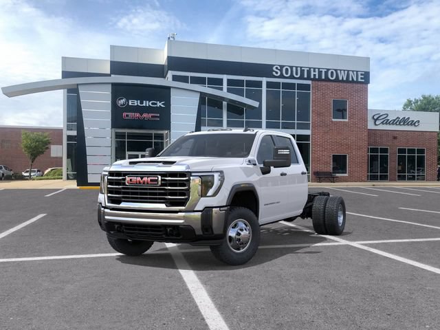 New 2026 GMC Sierra 3500 Pro w/ Convenience Package AWD/4WD image 8