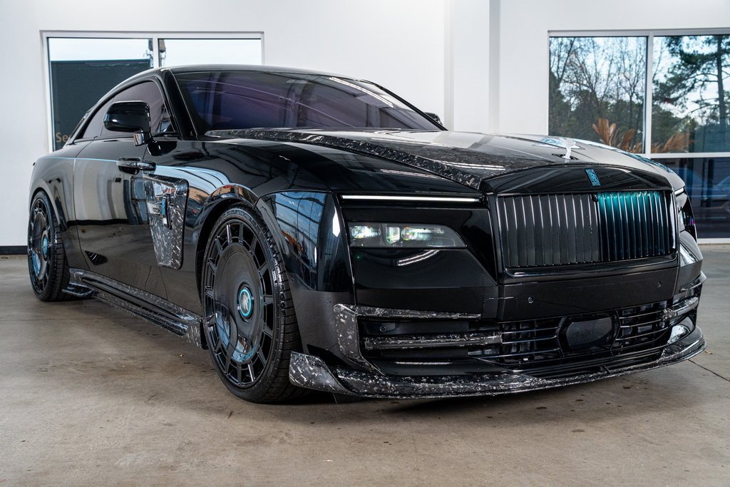 Used 2024 Rolls-Royce Spectre w/ Spectre Launch Package image 4