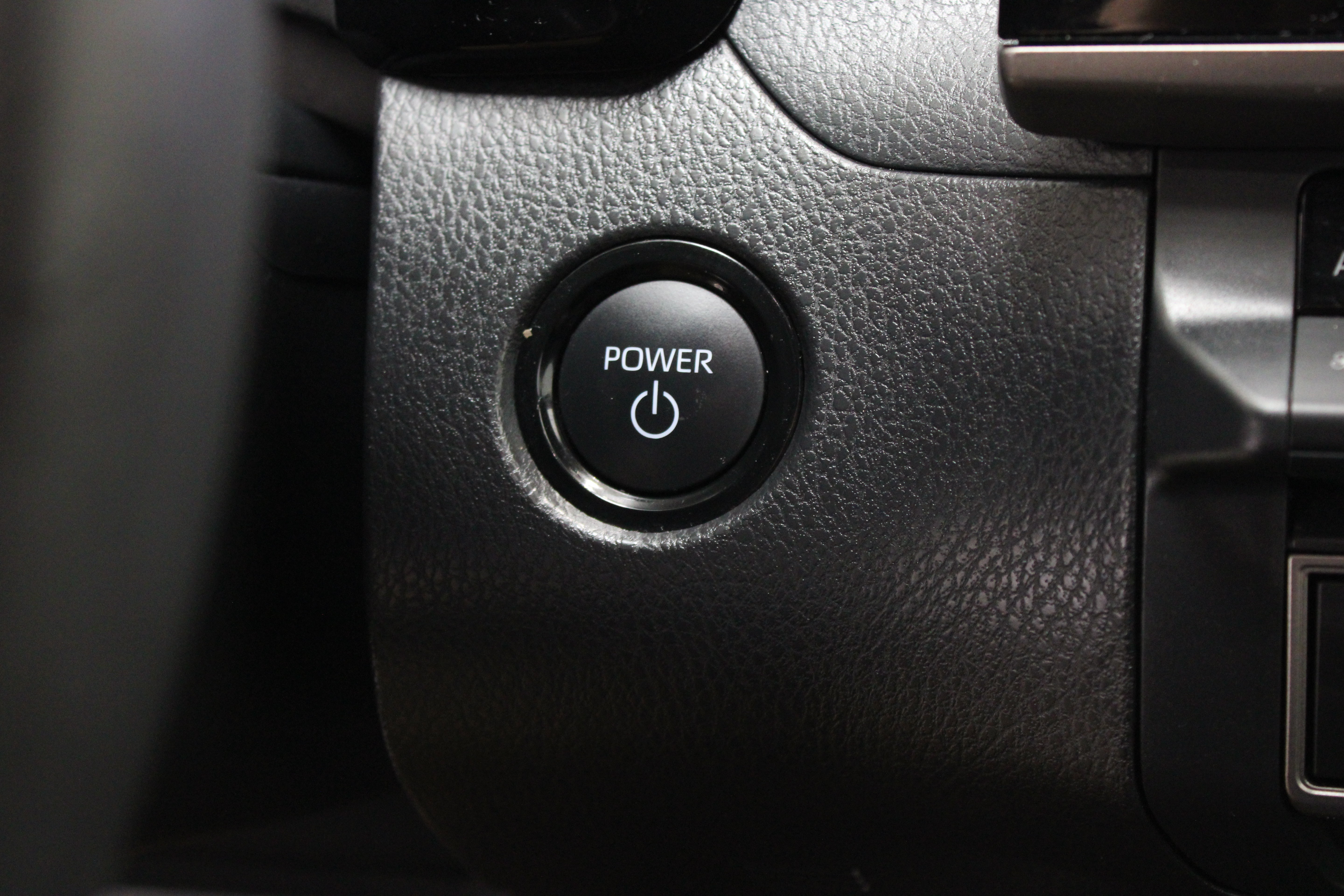 Used 2026 Toyota Camry SE w/ Convenience Package FWD image 18
