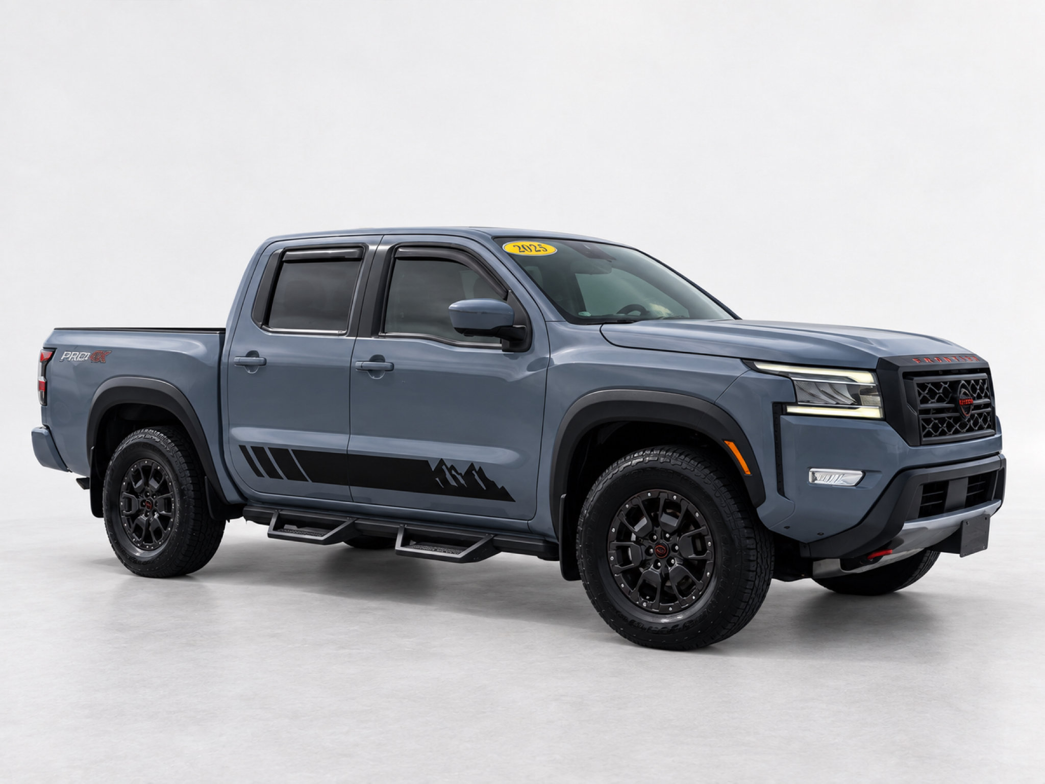 Used 2023 Nissan Frontier PRO-4X w/ Pro-4X Premium Package AWD/4WD image 6