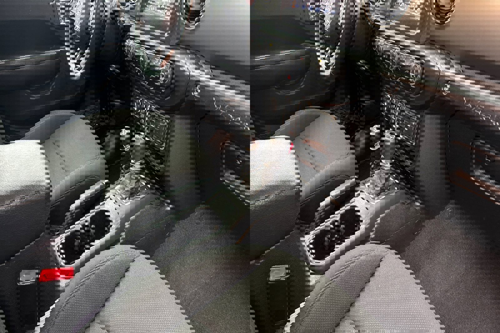 Used 2020 Jeep Wrangler Unlimited Sport image 17