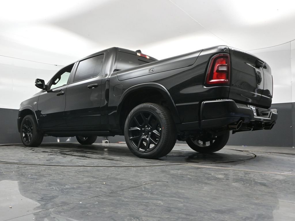 New 2026 RAM 1500 Laramie AWD/4WD image 39