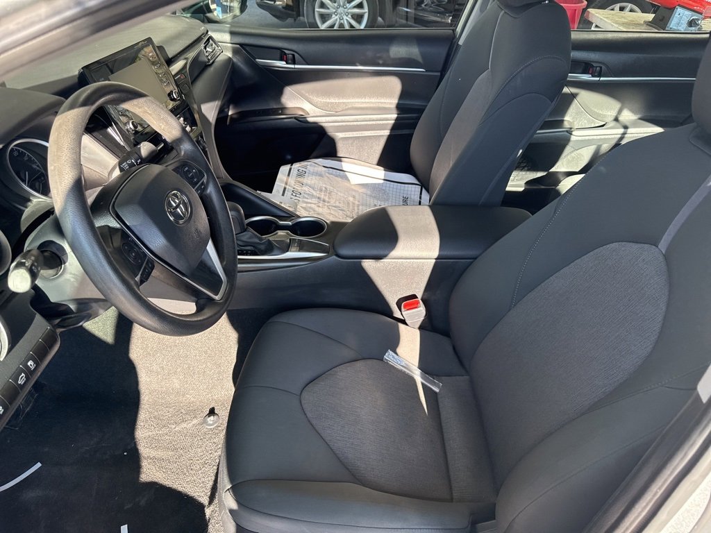 Used 2023 Toyota Camry LE image 9