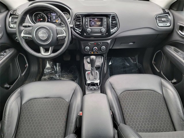 Certified 2018 Jeep Compass Latitude image 26