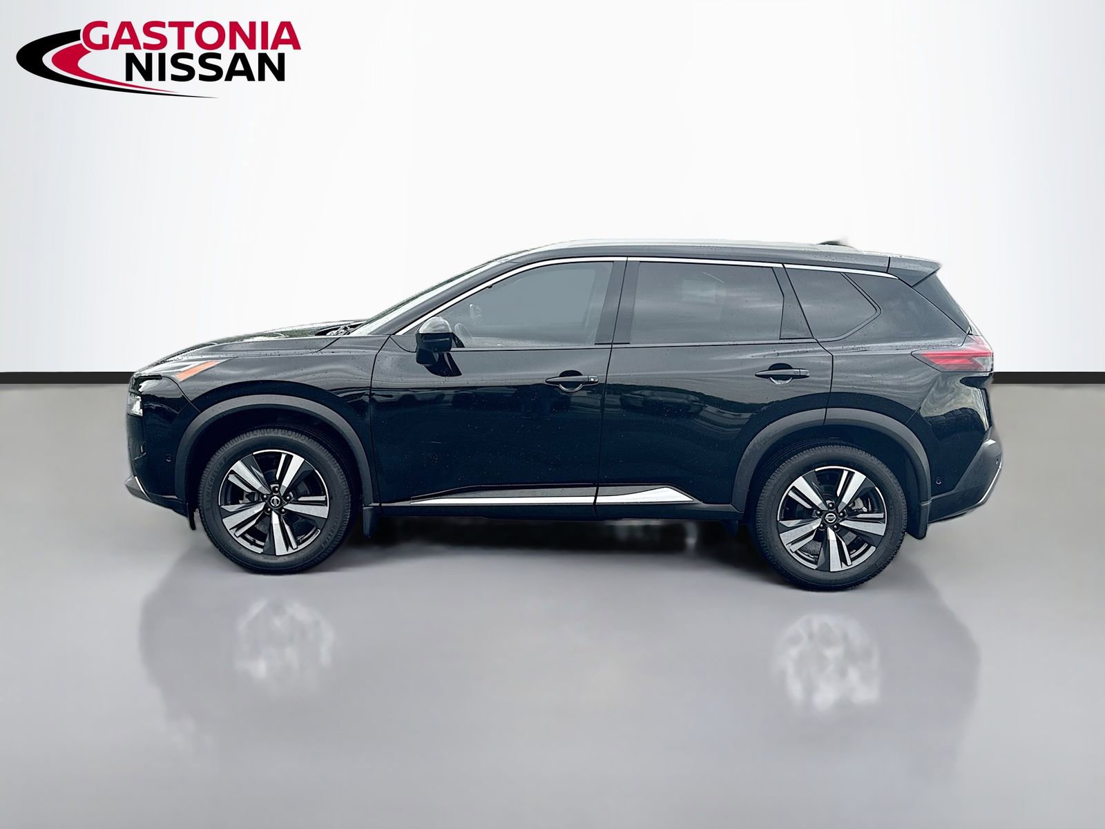 Used 2021 Nissan Rogue Platinum AWD/4WD image 5
