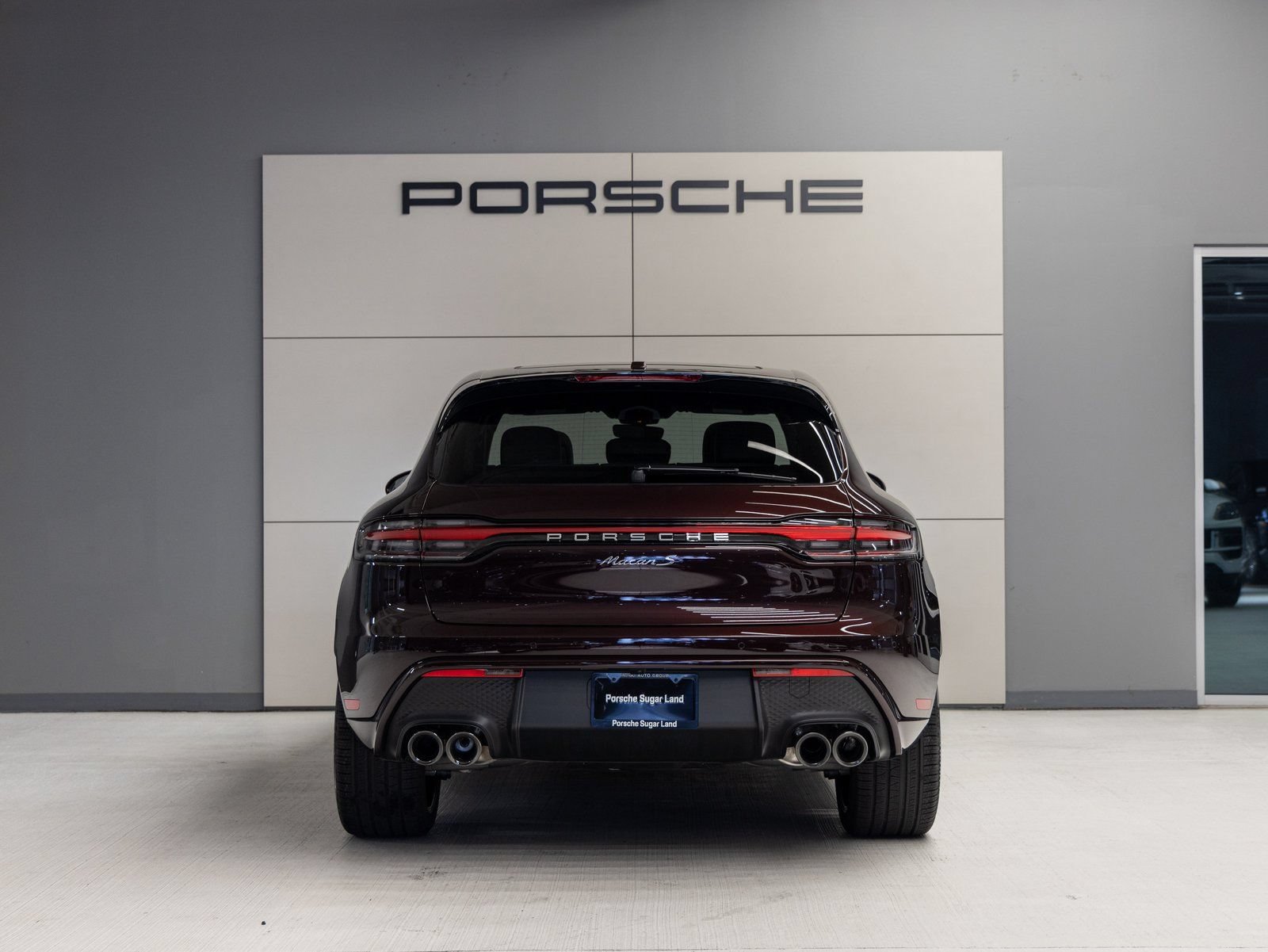 Certified 2026 Porsche Macan S AWD/4WD image 6