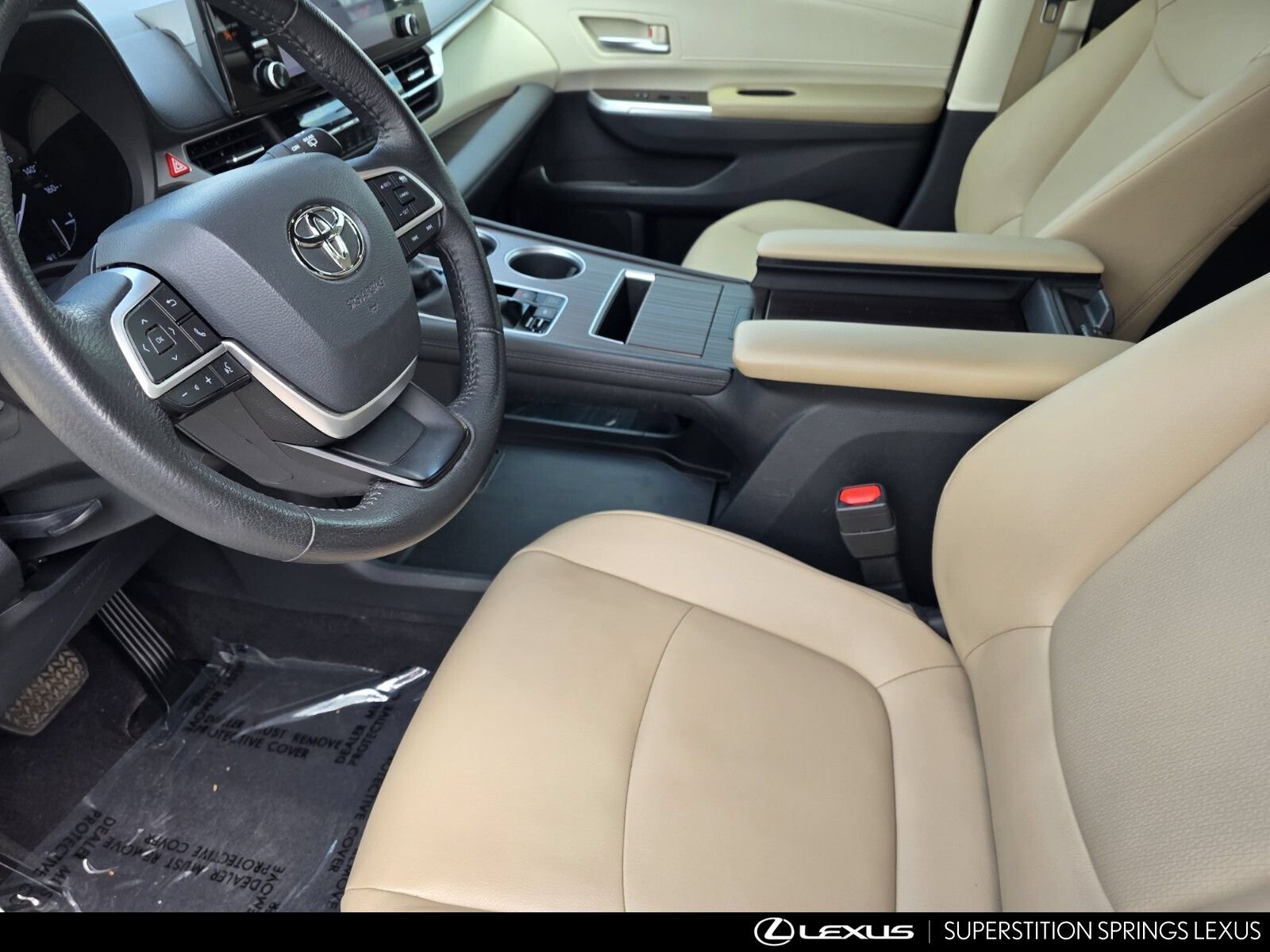 Used 2022 Toyota Sienna XLE FWD image 12