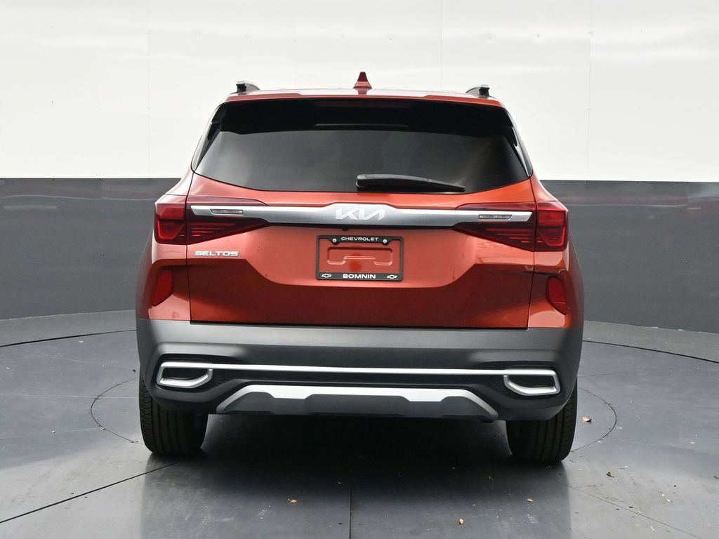 Used 2023 Kia Seltos S FWD image 4