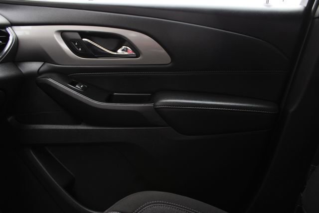 Used 2023 Chevrolet Traverse LT image 22