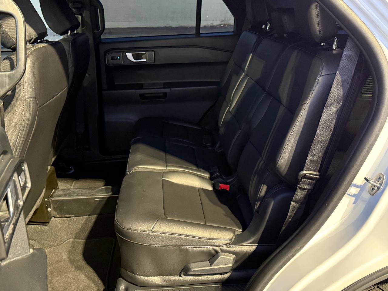 Used 2023 Ford Explorer 4WD Police Interceptor image 4