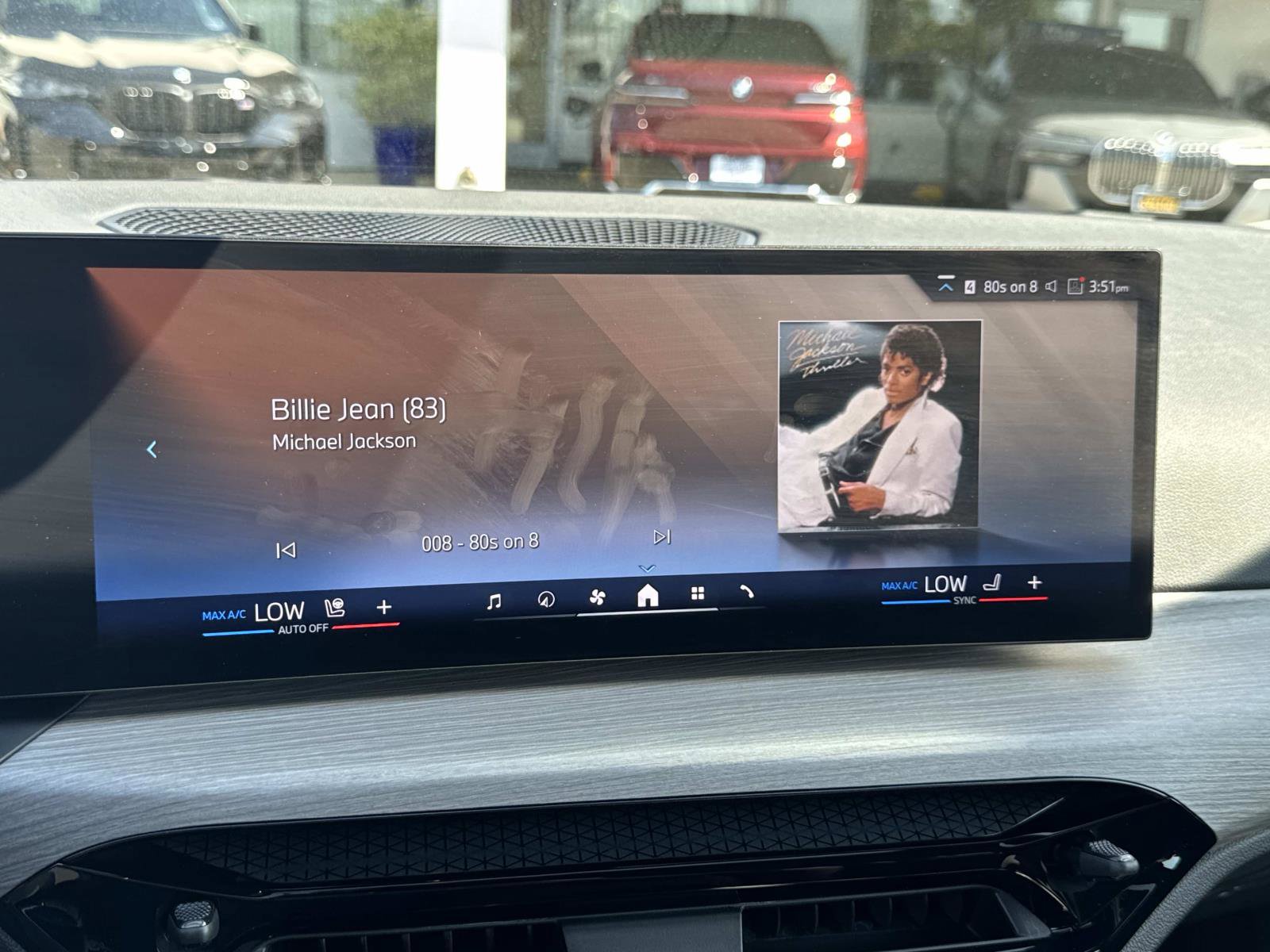 Certified 2025 BMW i4 xDrive40i AWD/4WD image 18