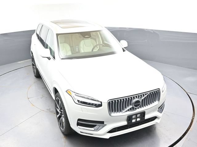 Used 2025 Volvo XC90 B5 Plus w/ Protection Package Premier AWD/4WD image 43