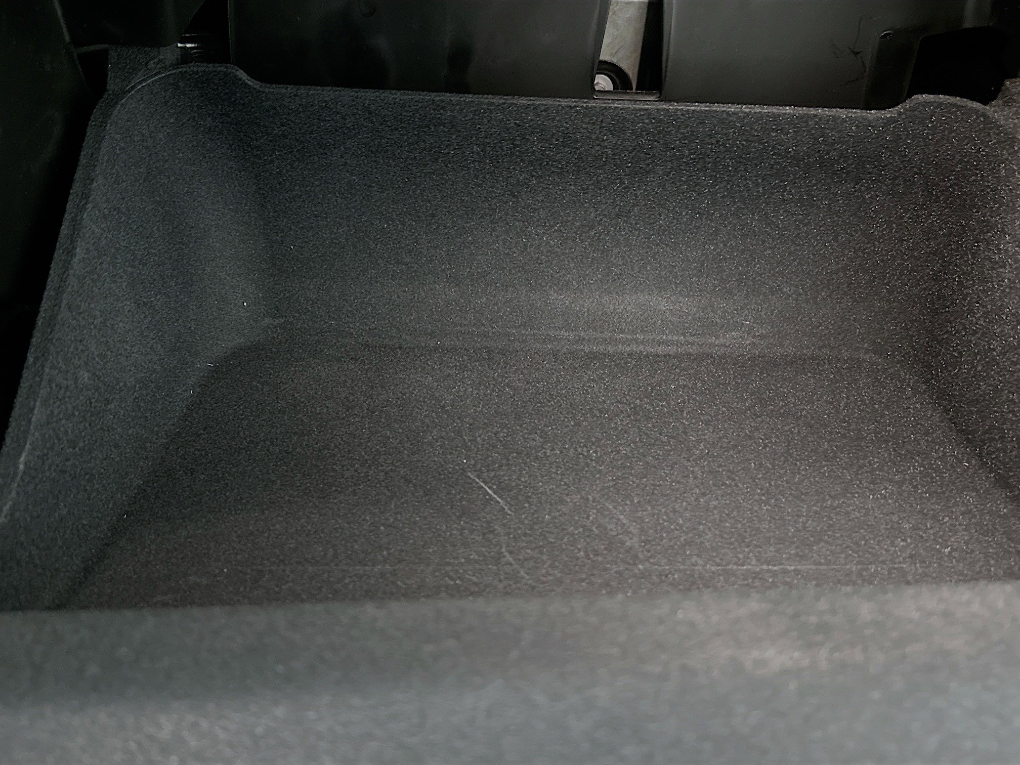 Used 2025 Volvo XC60 B5 Core image 32