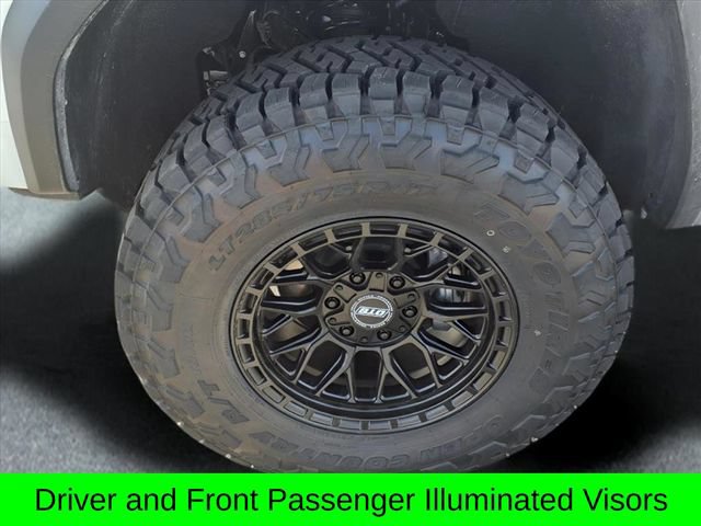 Used 2026 GMC Canyon AT4 w/ Off-Road Front Bumper Package AWD/4WD image 26