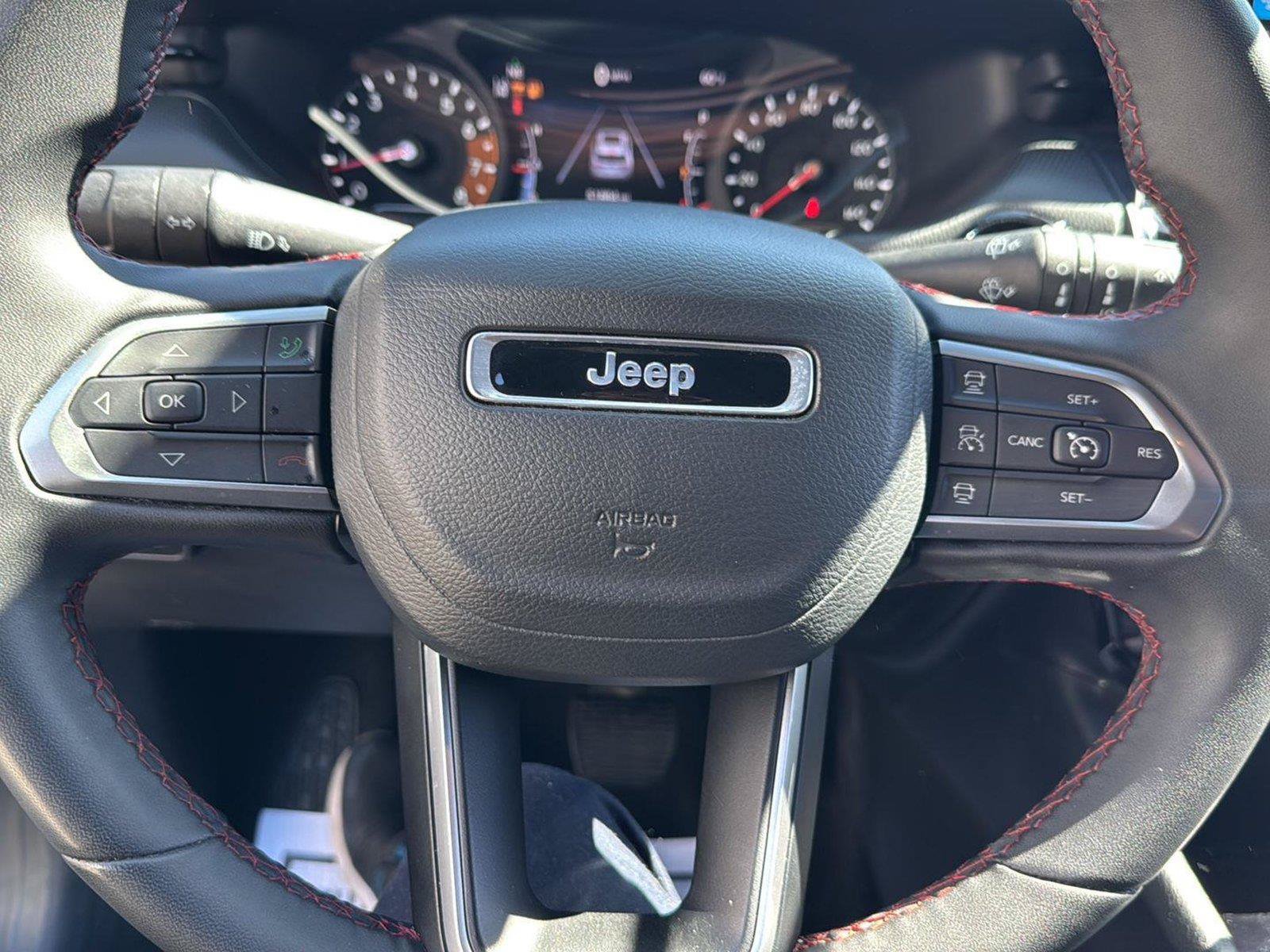Used 2024 Jeep Compass Trailhawk AWD/4WD image 17