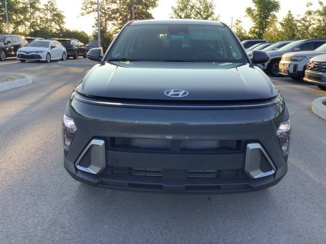 Certified 2026 Hyundai Kona SE image 3