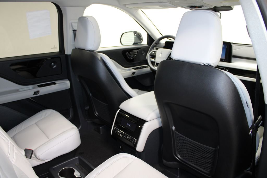 New 2026 Lincoln Aviator Reserve image 34