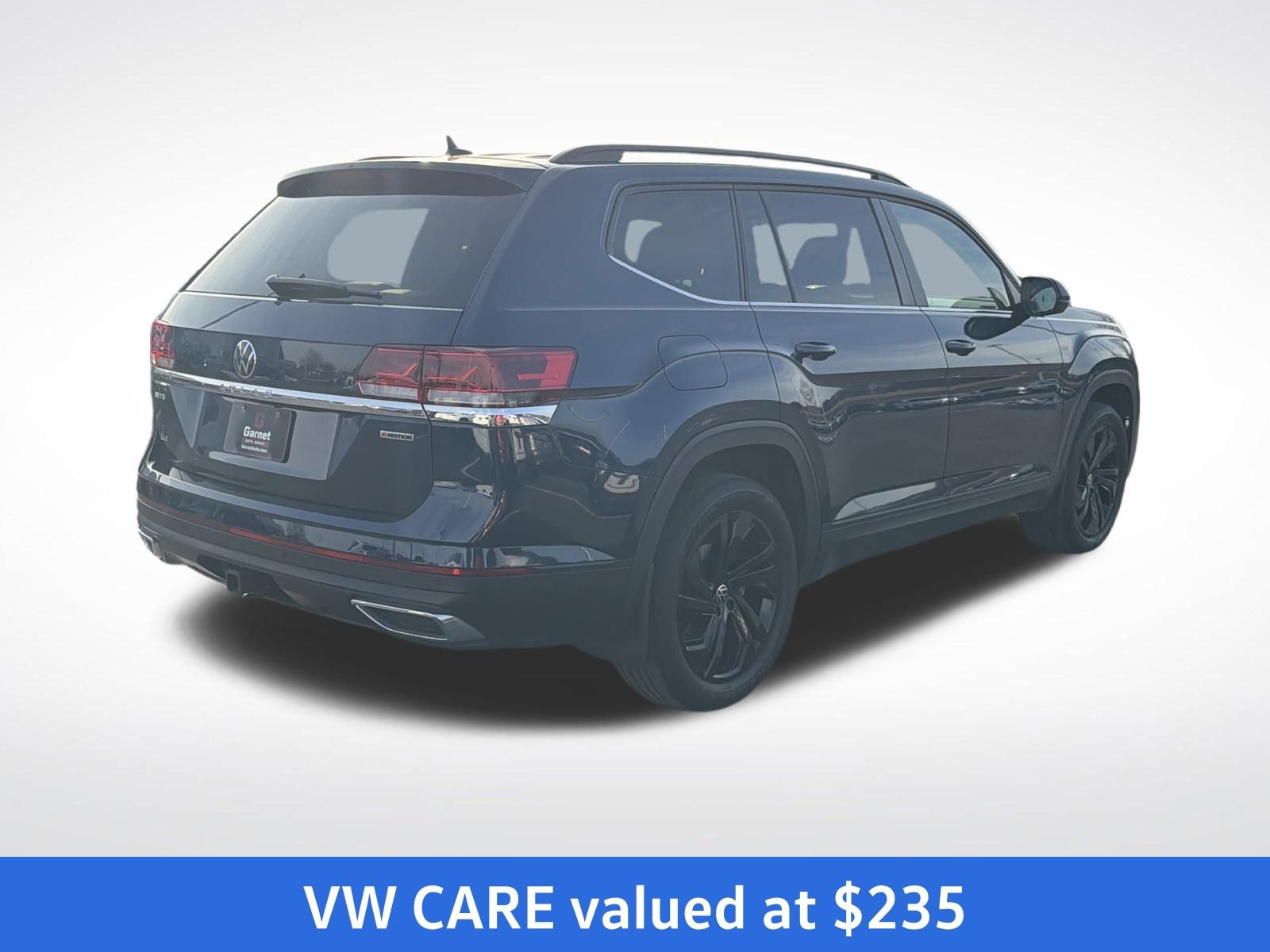 Used 2022 Volkswagen Atlas SE w/ Black Wheel Package image 5