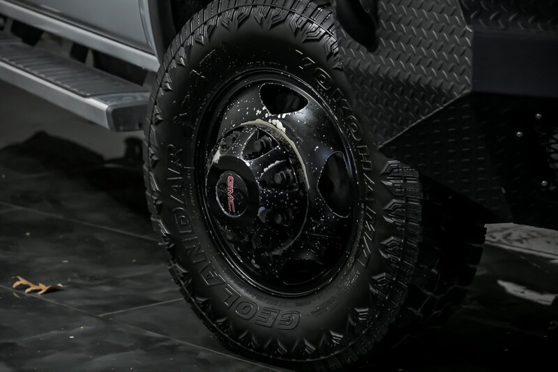 Used 2015 GMC Sierra 3500 Denali w/ Duramax Plus Package AWD/4WD image 3