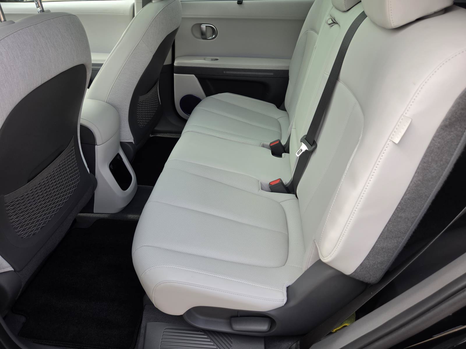 Certified 2024 Hyundai Ioniq 5 Limited AWD/4WD image 14