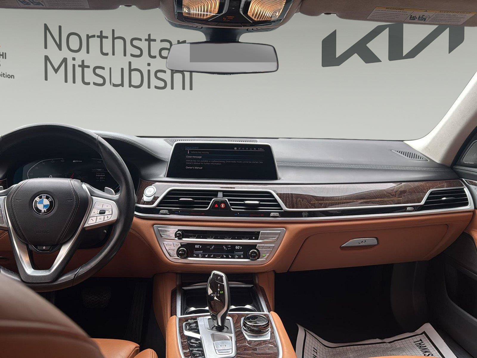 Used 2021 BMW 745e xDrive w/ Luxury Rear Seating Package AWD/4WD image 9