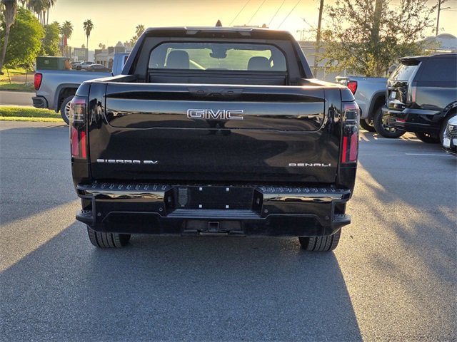 New 2025 GMC Sierra EV Denali image 6
