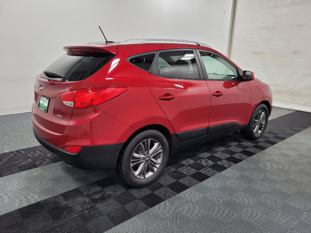 Used 2015 Hyundai Tucson SE AWD/4WD image 10
