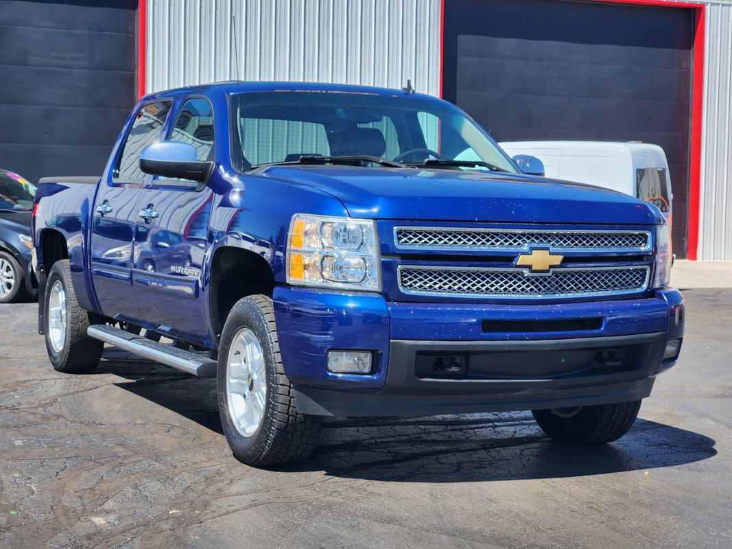 Used 2013 Chevrolet Silverado 1500 LTZ AWD/4WD image 7