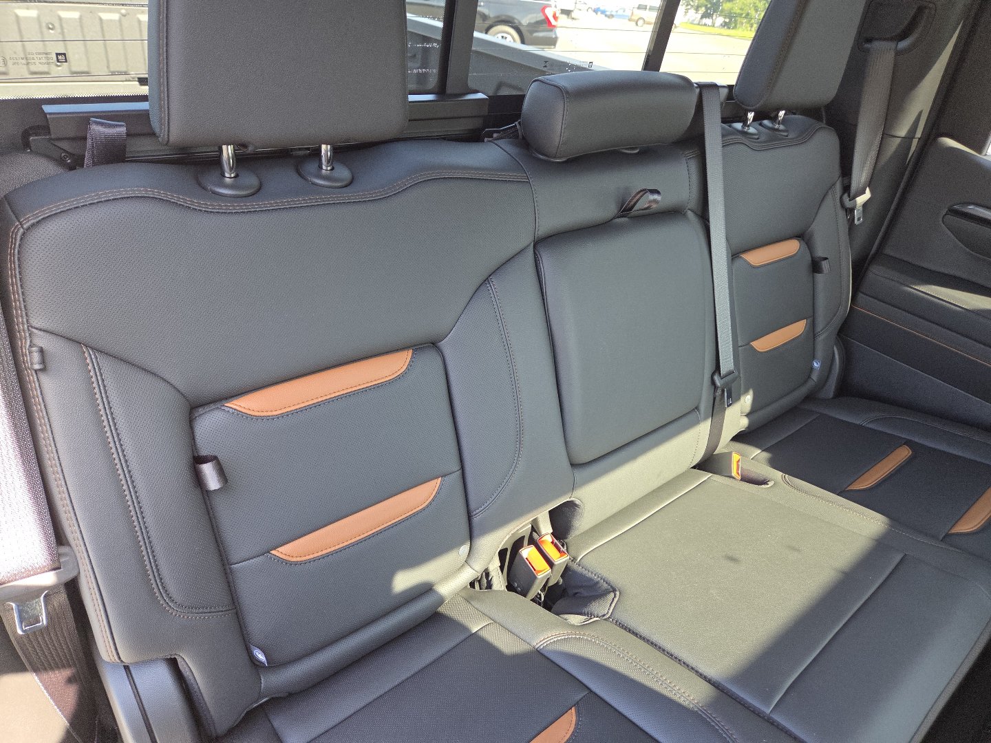 New 2026 GMC Sierra 1500 AT4 w/ AT4 Premium Package AWD/4WD image 25