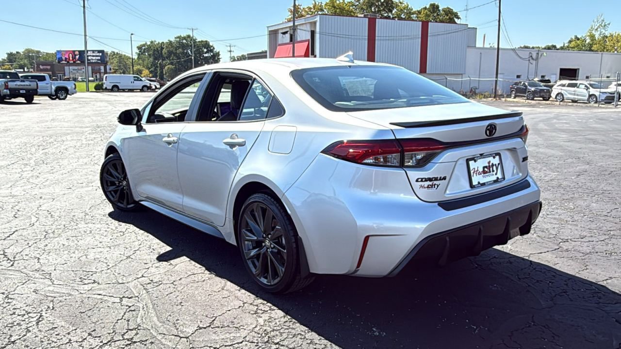 New 2026 Toyota Corolla XSE image 5