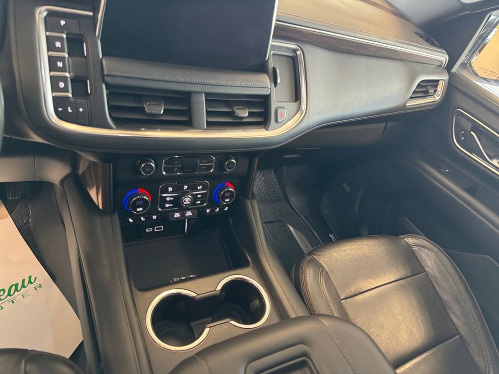 Used 2022 Chevrolet Tahoe High Country image 15