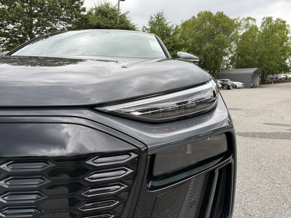 New 2027 Audi Q6 e-tron Premium Plus AWD/4WD image 26