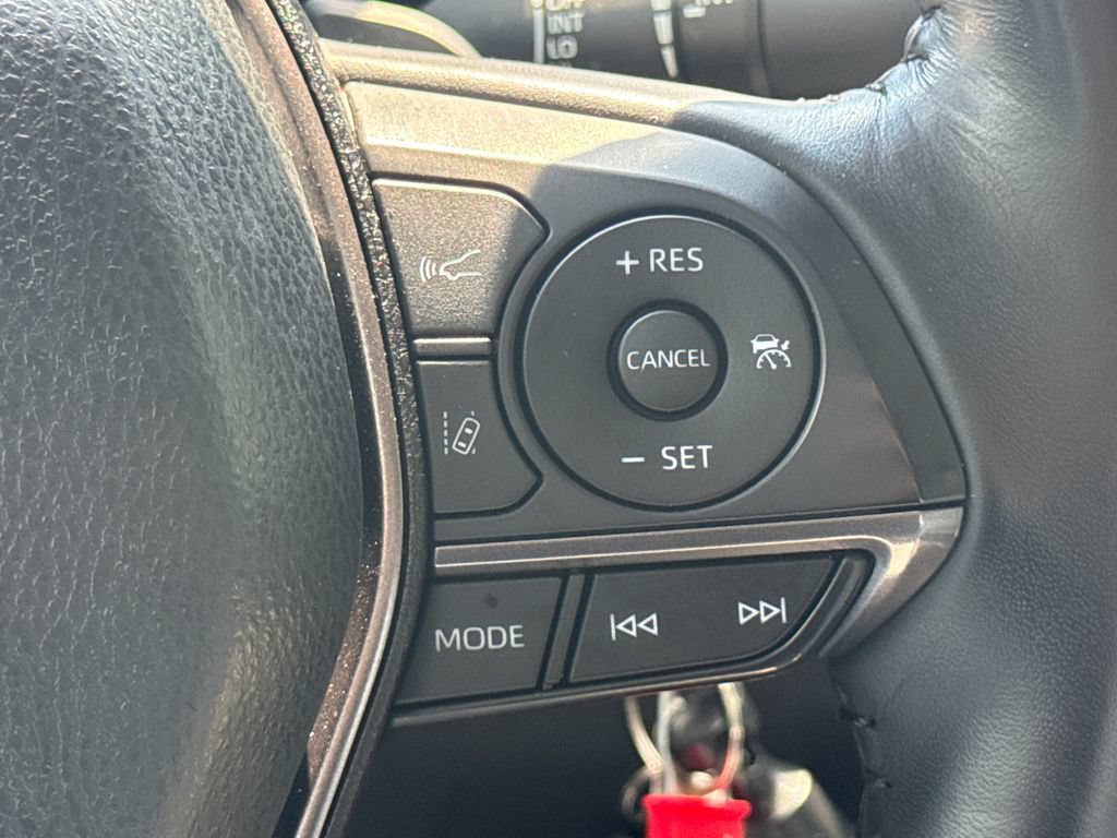 Used 2024 Toyota Camry SE FWD image 29