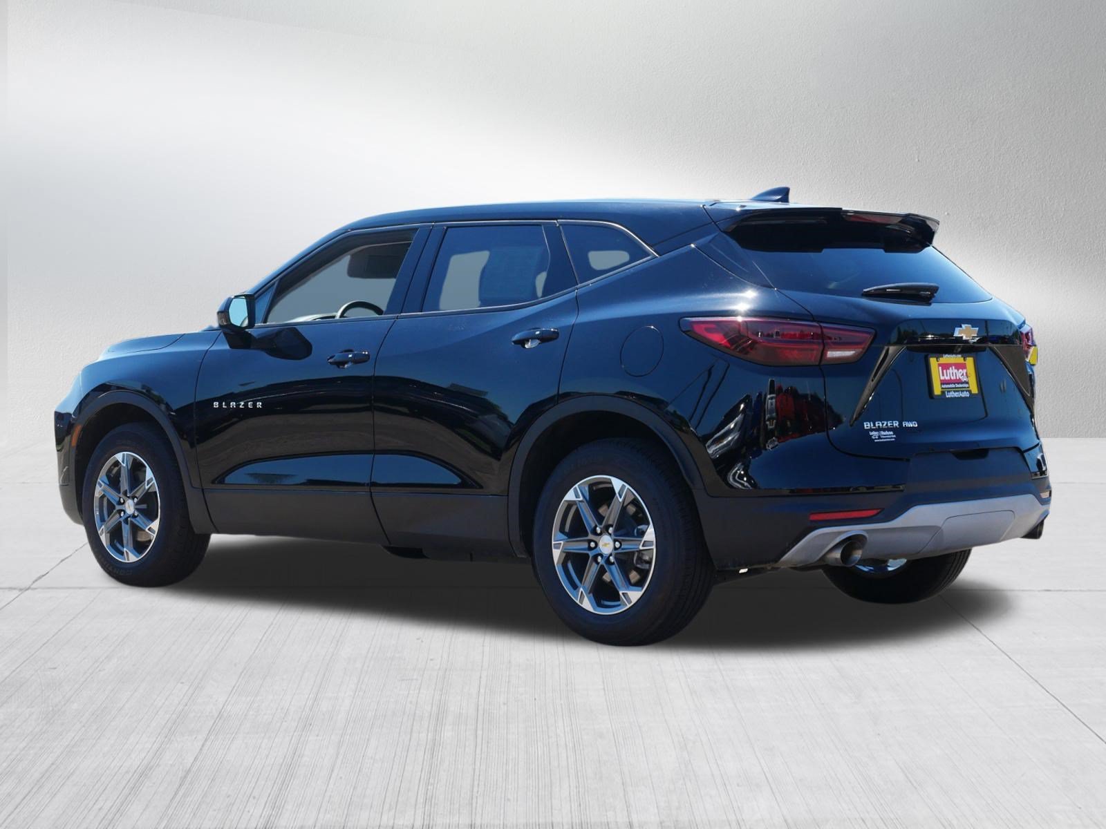 Used 2025 Chevrolet Blazer LT AWD/4WD image 5