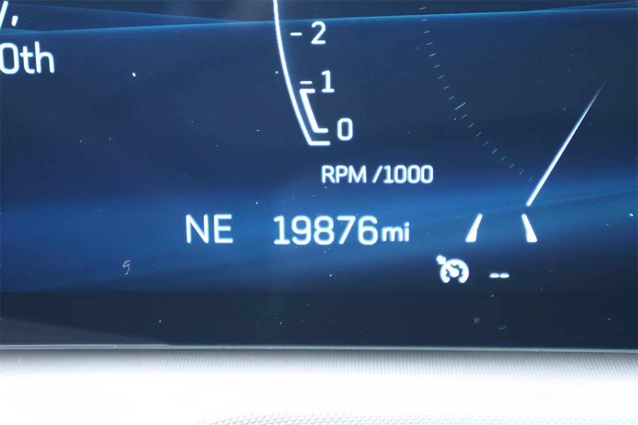 Used 2024 Cadillac XT4 Luxury w/ Cold Weather Package image 24