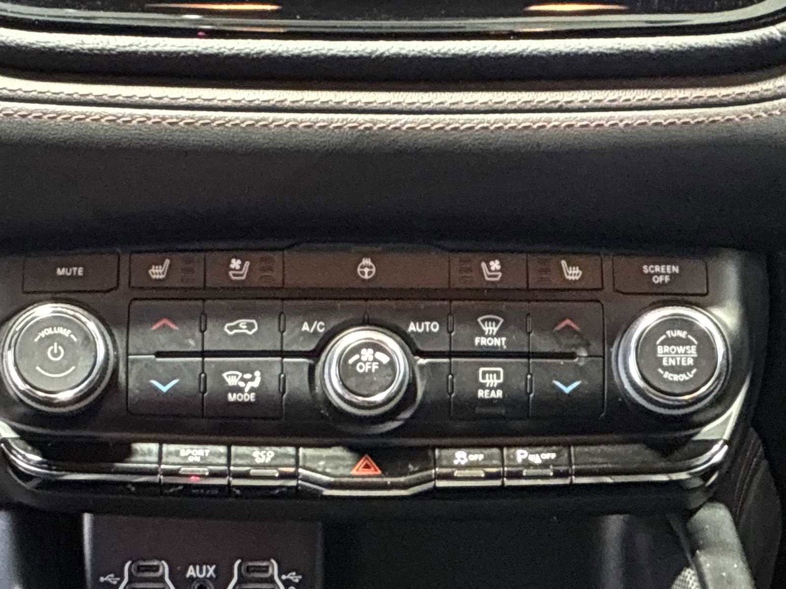 Used 2022 Dodge Durango R/T image 16