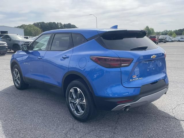 Used 2025 Chevrolet Blazer LT AWD/4WD image 6
