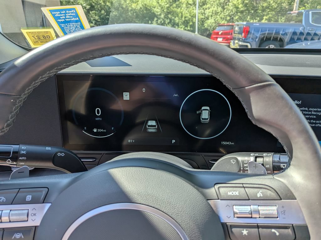 Used 2024 Hyundai Kona Limited AWD/4WD image 9