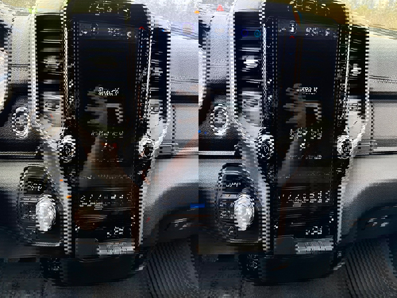 Used 2025 RAM 1500 Laramie w/ Bed Utility Group image 29