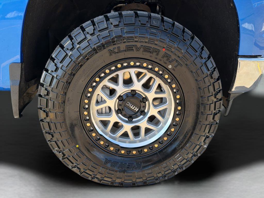 Used 2025 Chevrolet Silverado 1500 LT image 8