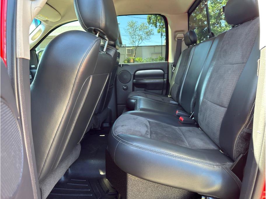 Used 2005 Dodge Ram 1500 Truck 2WD Quad Cab image 13