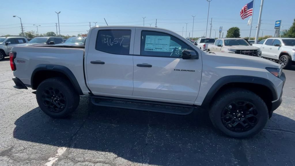 New 2026 Chevrolet Colorado Trail Boss AWD/4WD image 3
