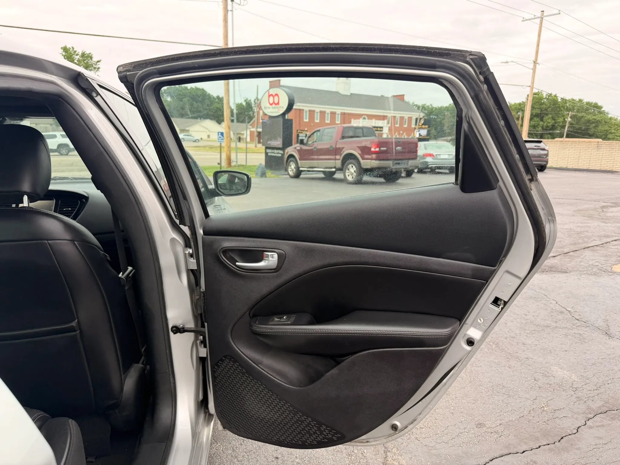 Used 2013 Dodge Dart Limited w/ Premium Group FWD image 24