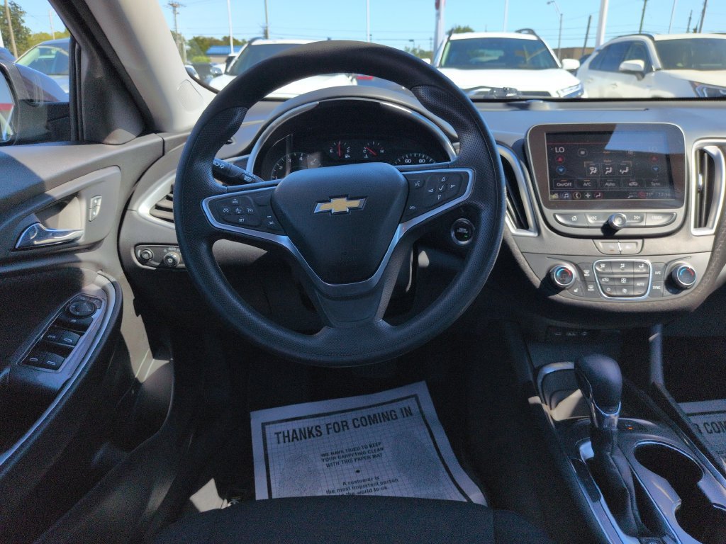 Used 2023 Chevrolet Malibu LT w/ Driver Confidence Package FWD image 13