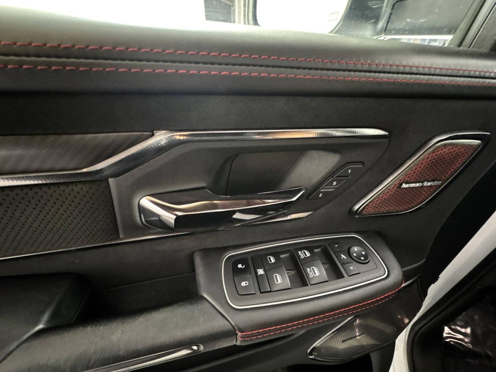 Used 2022 RAM 1500 TRX w/ TRX Level 2 Equipment Group image 15